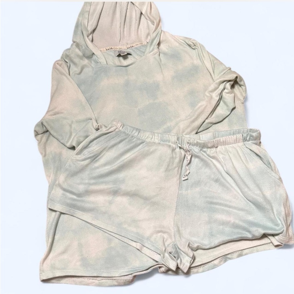 Tie-Dye Hooded Lounge Set in Faded Sage